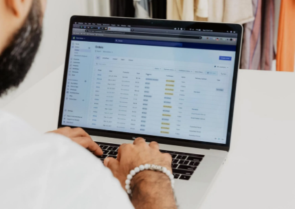 How to Start a Profitable Online Store in 2026
